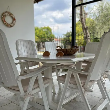 G&s House Tatil Evi Flogita