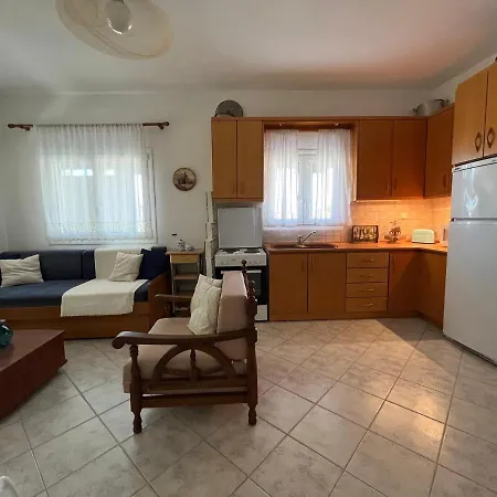 Holiday home G&s House Flogita